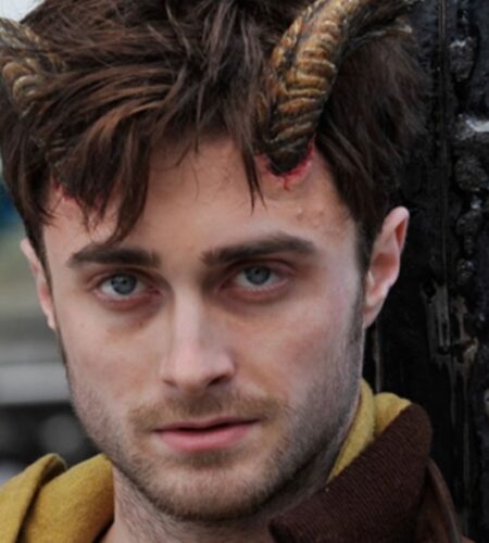 Daniel Radcliffe Stars In This Underrated Horror Mystery