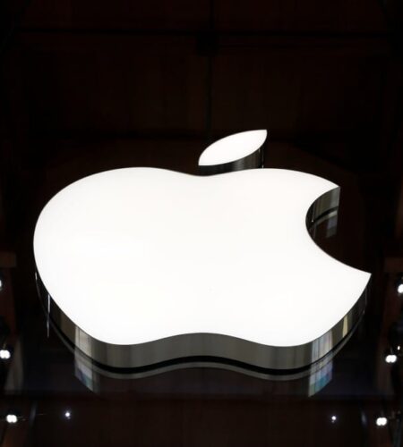Apple Supplier Flex’s Workers Stage One-Day Strike at Tamil Nadu Plant