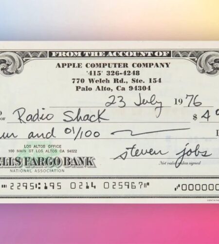 Jobs signed Apple check to RadioShack up for auction with this fascinating connection [U: $46K final price]