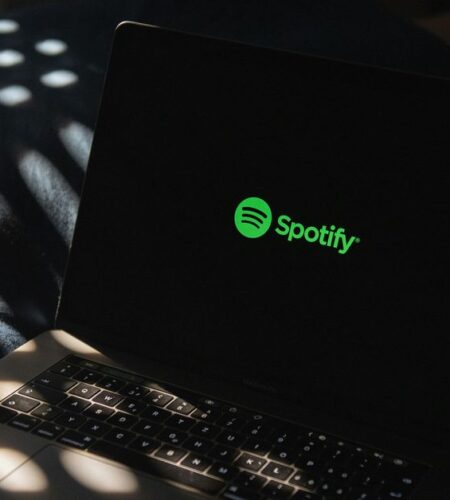 Spotify paid users hit 236M, but losing money, amid Apple battle