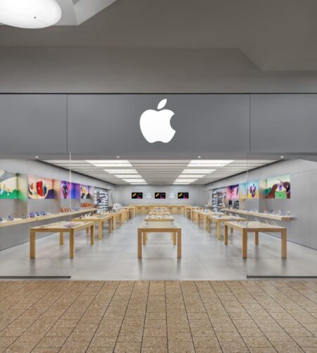 Apple Store Employees in New Jersey File to Unionize