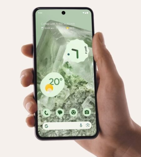 Google Pixel 8a Leaks Again in Live Images Showing Thick Bezels, Hole-Punch Display